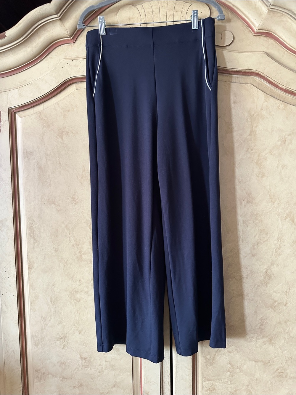 Max Studio Jersey Knit Wide Leg Pants in navy blue size Medium